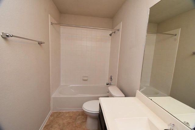 3015 Dripping Springs Court, Katy, TX 77494