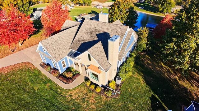 103 Lakeside Point, Gallatin, MO 64640