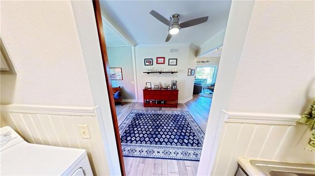 103 Lakeside Point, Gallatin, MO 64640