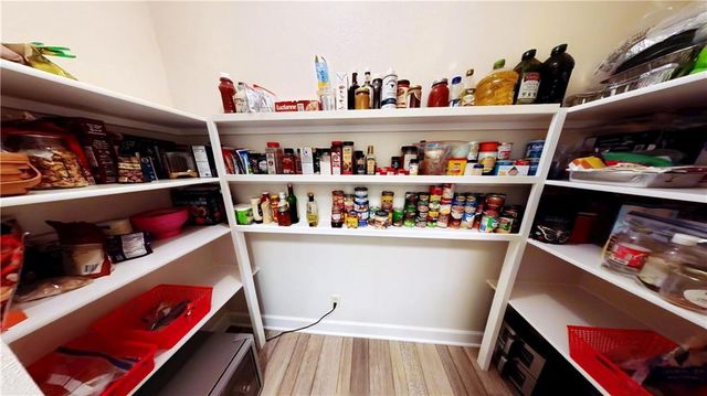 103 Lakeside Point, Gallatin, MO 64640