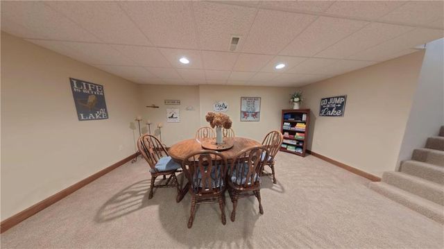 103 Lakeside Point, Gallatin, MO 64640