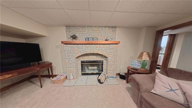 103 Lakeside Point, Gallatin, MO 64640