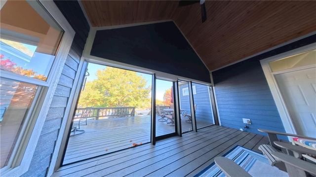 103 Lakeside Point, Gallatin, MO 64640