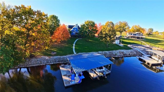 103 Lakeside Point, Gallatin, MO 64640