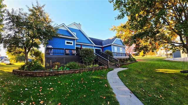 103 Lakeside Point, Gallatin, MO 64640