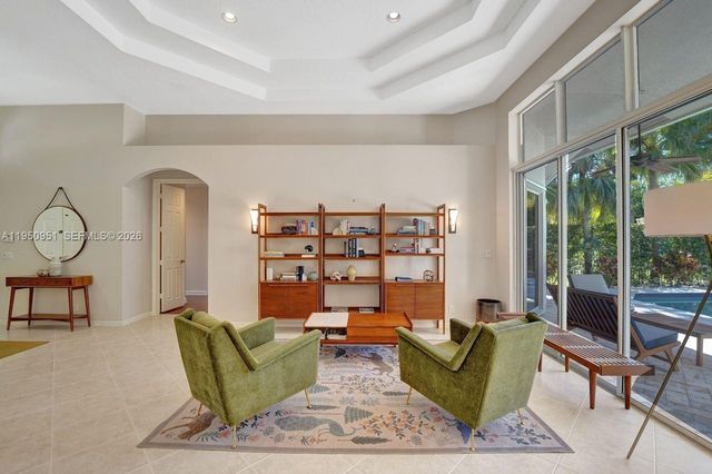 2533 Eagle Run Cir, Weston, FL 33327