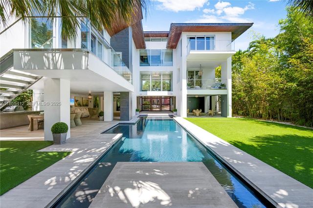 545 Sabal Palm, Key Biscayne, FL 33149