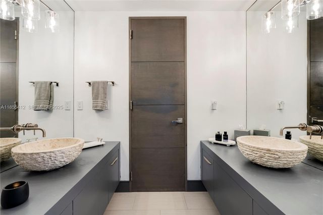 545 Sabal Palm, Key Biscayne, FL 33149