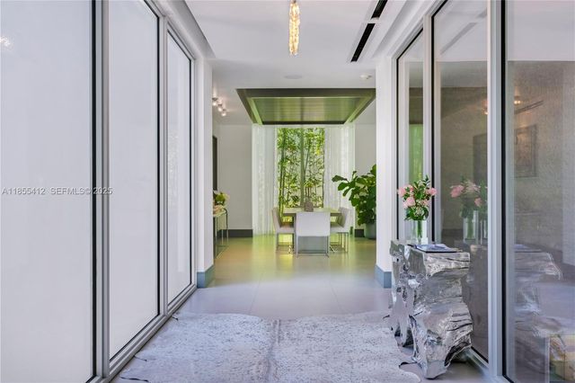 545 Sabal Palm, Key Biscayne, FL 33149