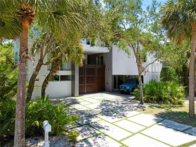 545 Sabal Palm, Key Biscayne, FL 33149