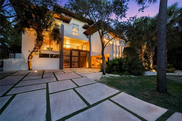 545 Sabal Palm, Key Biscayne, FL 33149