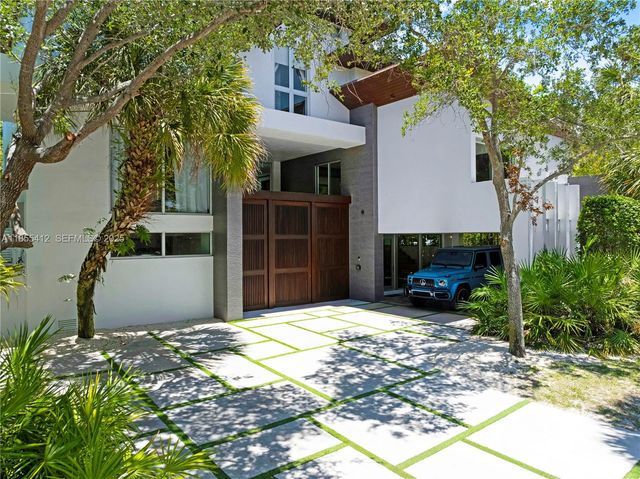 545 Sabal Palm, Key Biscayne, FL 33149