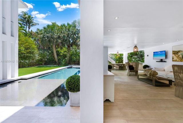 545 Sabal Palm, Key Biscayne, FL 33149