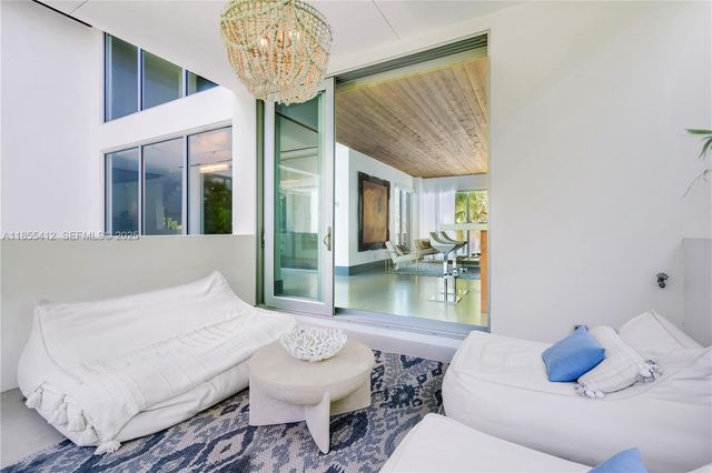 545 Sabal Palm, Key Biscayne, FL 33149