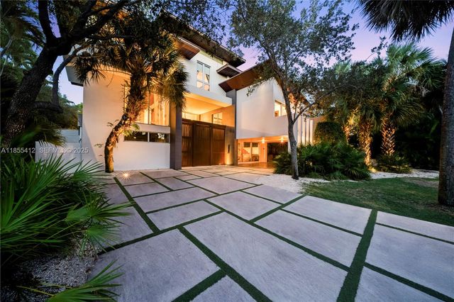 545 Sabal Palm, Key Biscayne, FL 33149