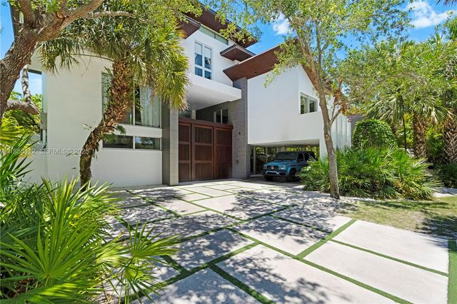 545 Sabal Palm, Key Biscayne, FL 33149