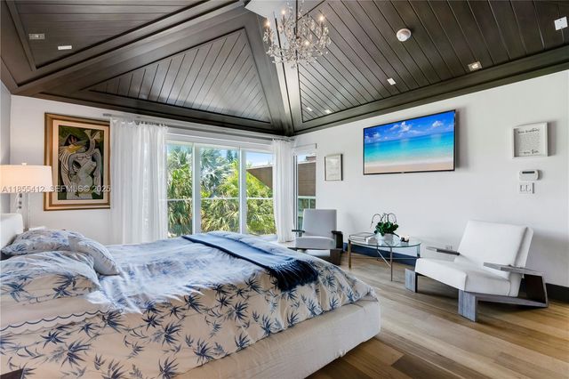 545 Sabal Palm, Key Biscayne, FL 33149