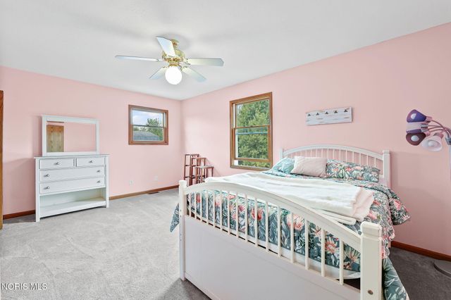 8330 Monclova Road, Monclova, OH 43542