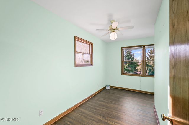 8330 Monclova Road, Monclova, OH 43542