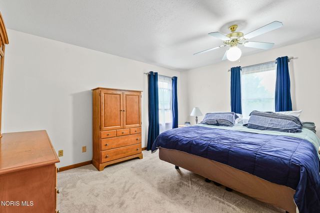 8330 Monclova Road, Monclova, OH 43542