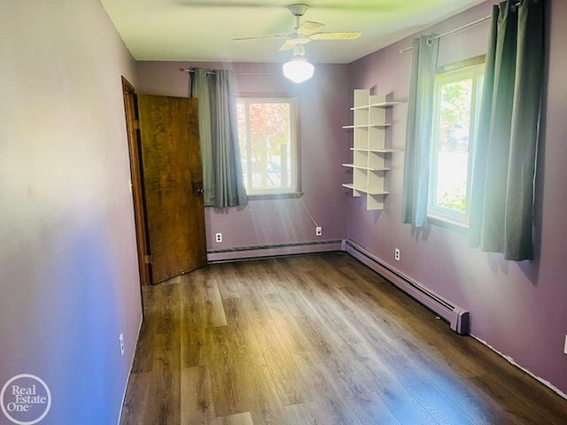 606 N 6th Street, St Clair, MI 48079