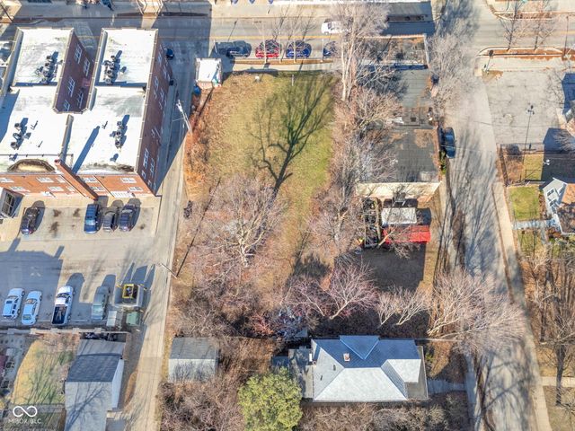 2225 E 10th Street, Indianapolis, IN 46201
