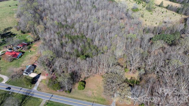 4876 E Nc 10 Highway, Catawba, NC 28609