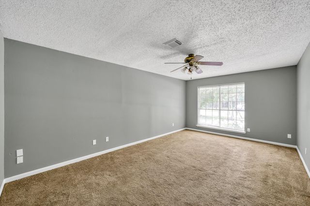 80 Eagle Rock Circle, The Woodlands, TX 77381
