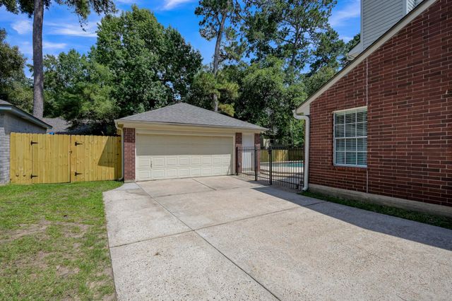80 Eagle Rock Circle, The Woodlands, TX 77381
