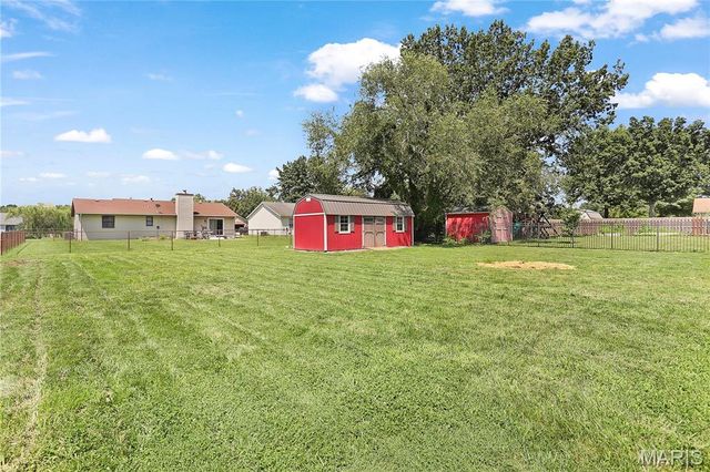 1054 Catalina Drive, Edwardsville, IL 62025