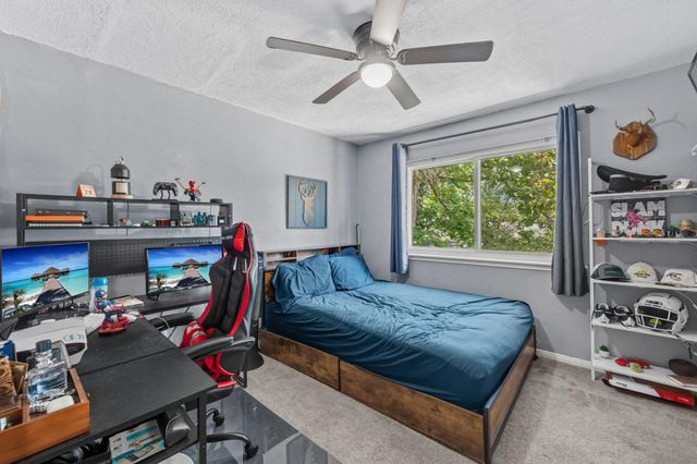1902 Indian Shores Road, Crosby, TX 77532