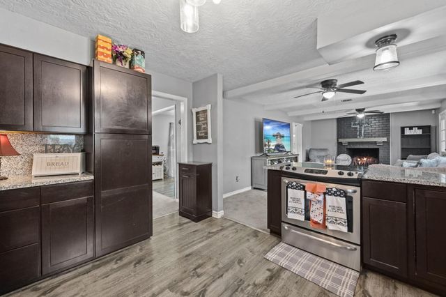 1902 Indian Shores Road, Crosby, TX 77532