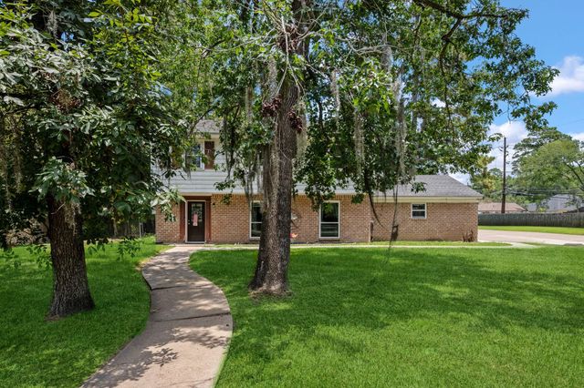 1902 Indian Shores Road, Crosby, TX 77532