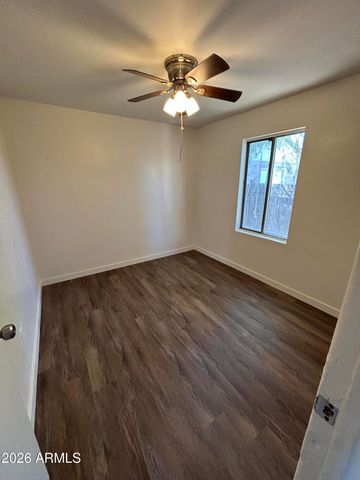 833 E Marguerite Avenue, Phoenix, AZ 85040