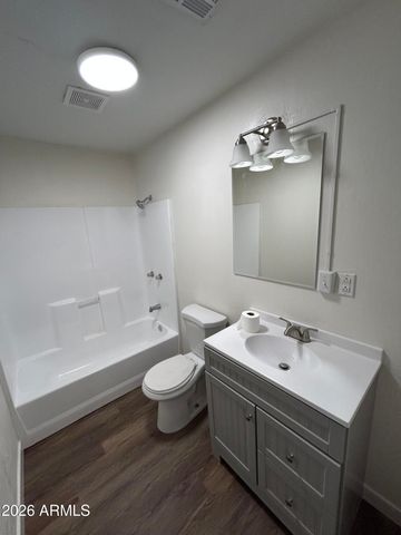 833 E Marguerite Avenue, Phoenix, AZ 85040