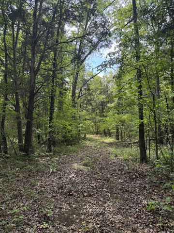 2099 Gentle Rd, Lewisburg, TN 37091