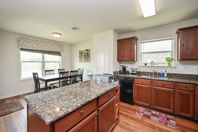 4815 Monarch Falls Lane, Richmond, TX 77469