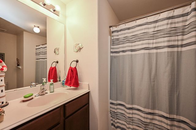 4815 Monarch Falls Lane, Richmond, TX 77469