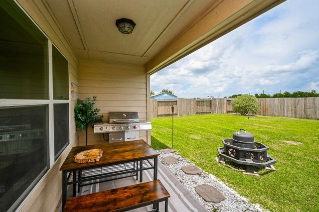 4815 Monarch Falls Lane, Richmond, TX 77469