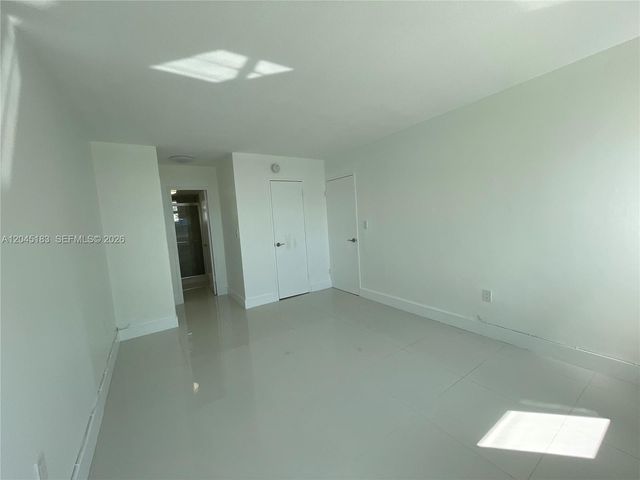 220 Kings Point Drive 502, Sunny Isles Beach, FL 33160