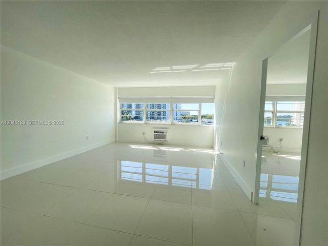 220 Kings Point Drive 502, Sunny Isles Beach, FL 33160