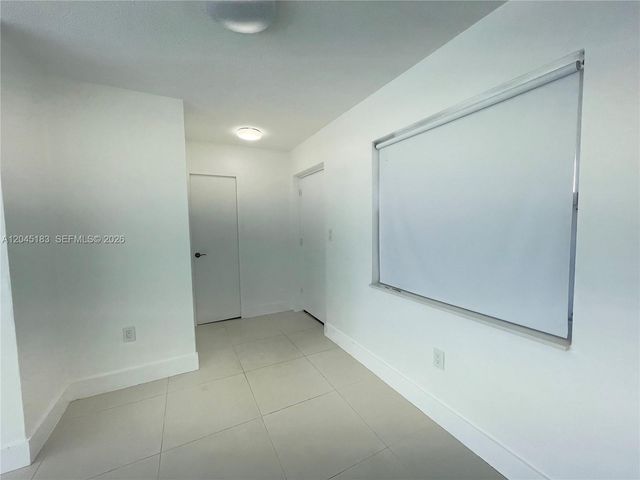 220 Kings Point Drive 502, Sunny Isles Beach, FL 33160
