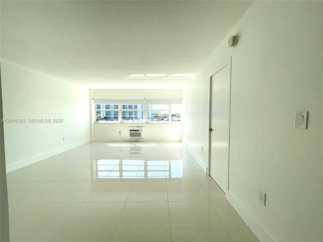 220 Kings Point Drive 502, Sunny Isles Beach, FL 33160