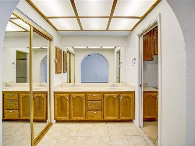 141 Winterstein Dr, Folsom, CA 95630