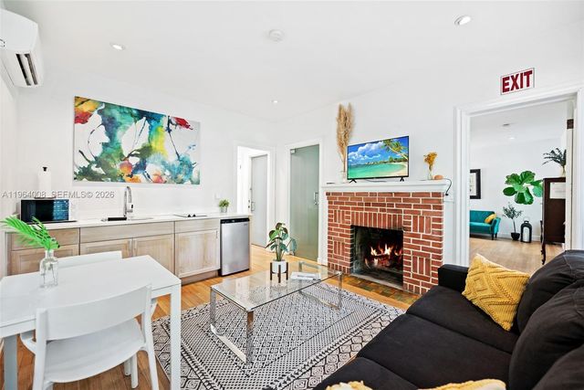 36 Phoenetia Ave, Coral Gables, FL 33134