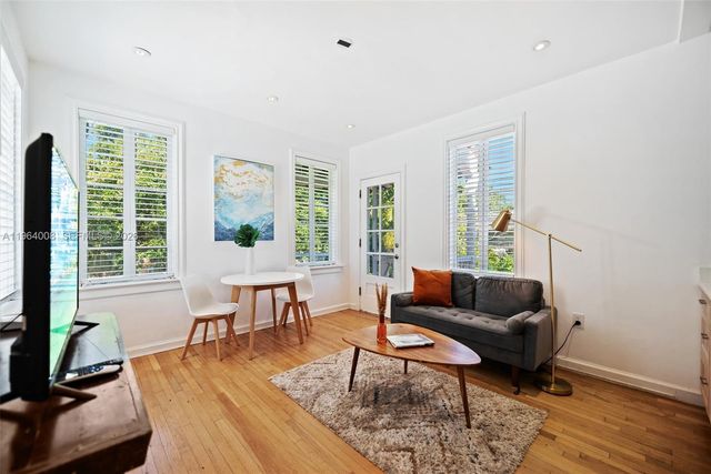 36 Phoenetia Ave, Coral Gables, FL 33134