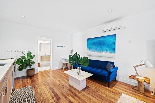 36 Phoenetia Ave, Coral Gables, FL 33134