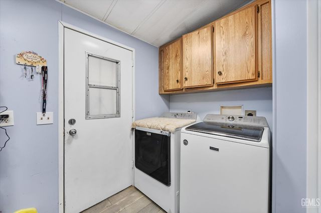 8536 Kern Canyon 255, Bakersfield, CA 93306
