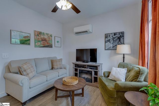 7 Judge Looper Court, Travelers Rest, SC 29690