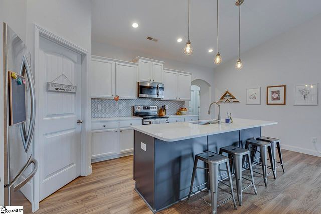 7 Judge Looper Court, Travelers Rest, SC 29690